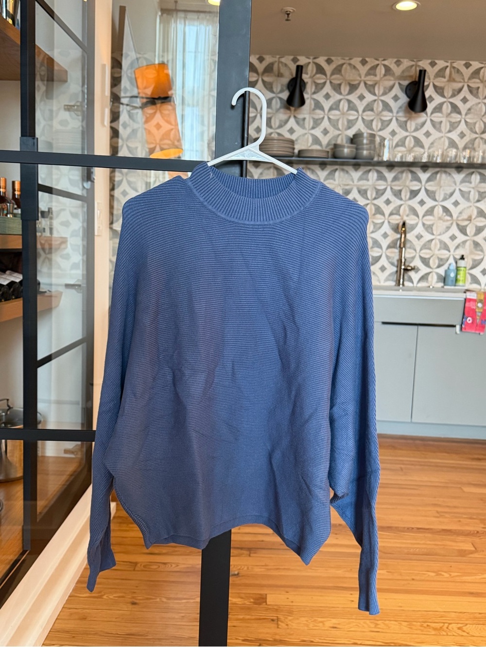 Women's Ribbed Crewneck Sweater in Blue